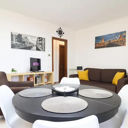 Appartement Cozy Loft - With Wi-fi, Smart Tv, Parking Collodi
