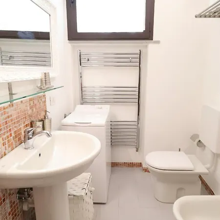 Appartement Cozy Loft - With Wi-fi, Smart Tv, Parking *