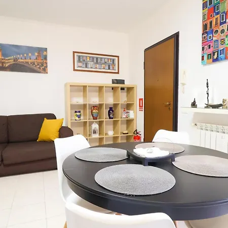 Appartement Cozy Loft - With Wi-fi, Smart Tv, Parking