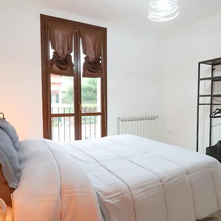 דירה Cozy Loft - With Wi-fi, Smart Tv, Parking